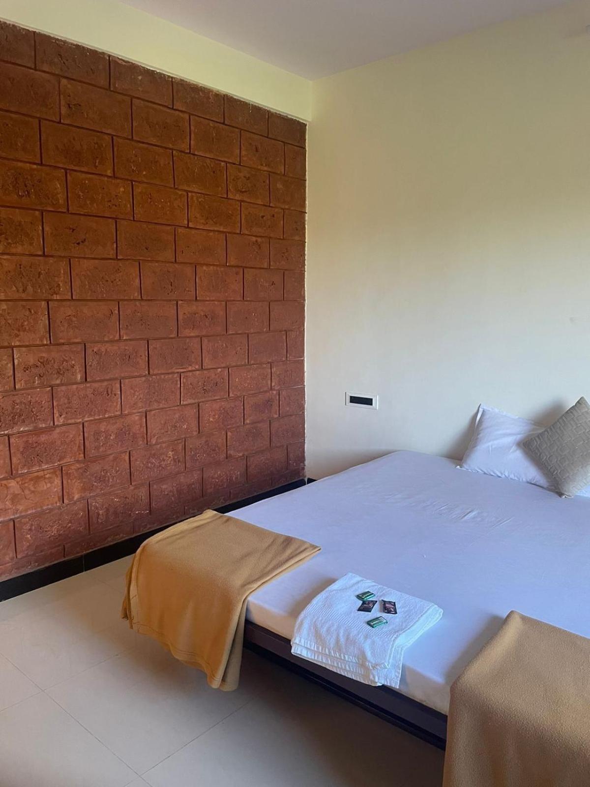 Scarlet Resort Alibag Alībāg Exterior foto